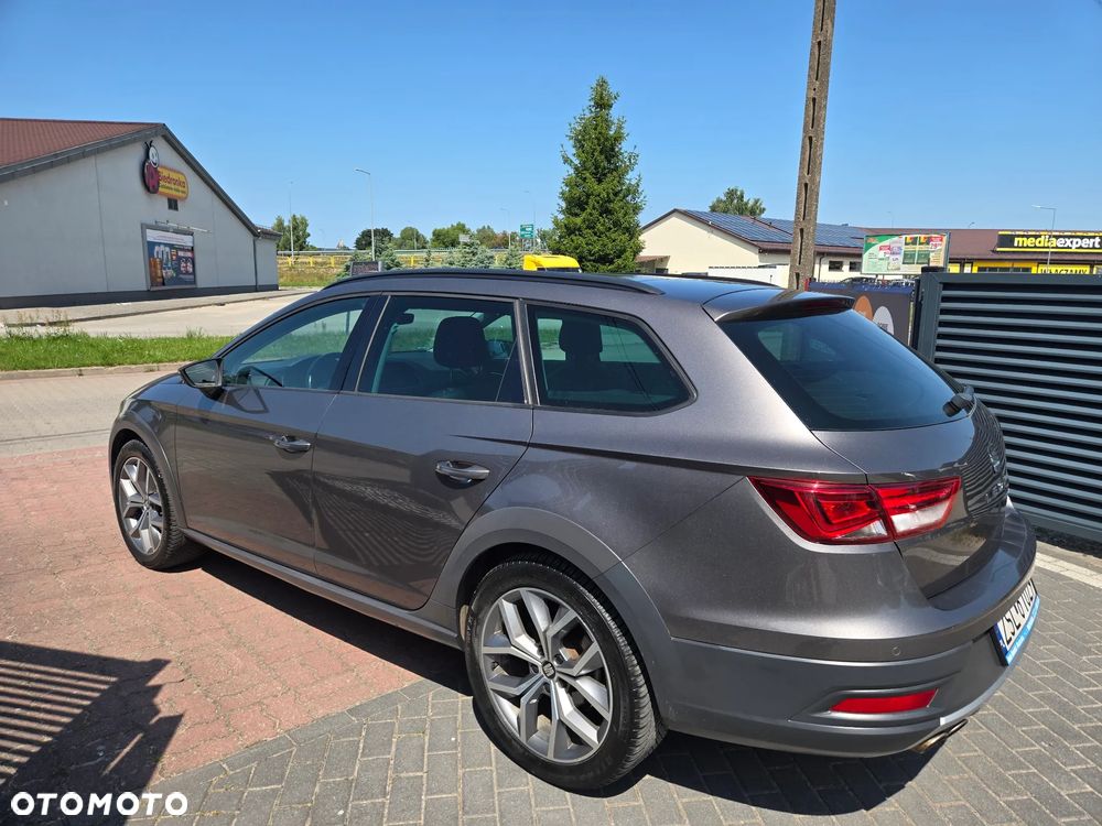 Seat Leon 2.0 TDI Xcellence S&S DSG - 5