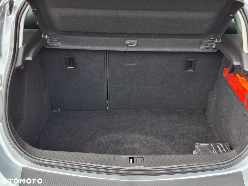 Opel Astra 1.4 T Cosmo - 14