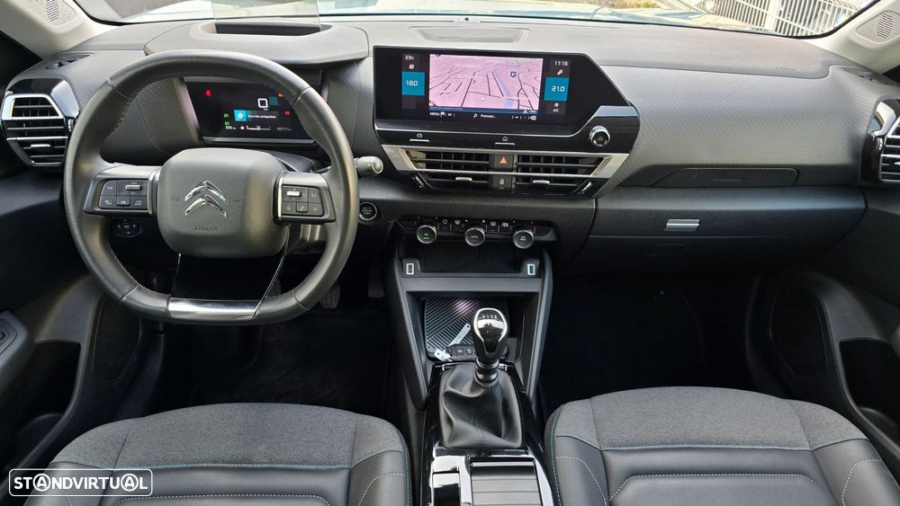 Citroën C4 1.2 PureTech Shine - 10