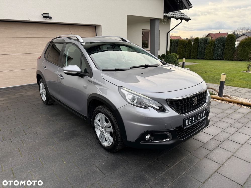 Peugeot 2008 BlueHDi 100 STOP & START Signature - 7