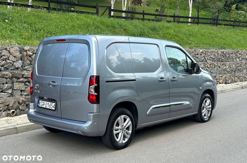 Toyota Proace City - 3