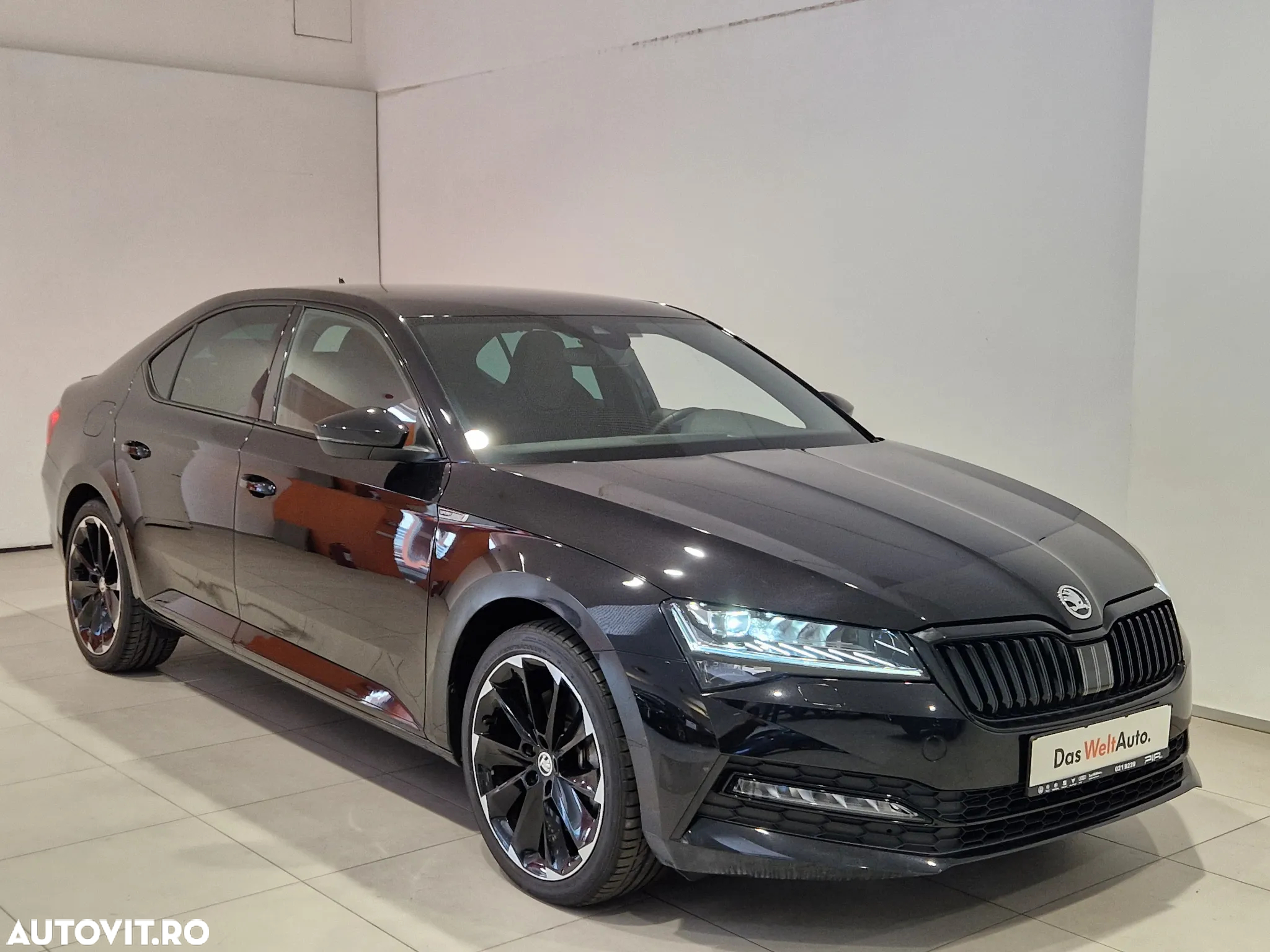 Skoda Superb 2.0 TSI 4X4 DSG Sportline - 5