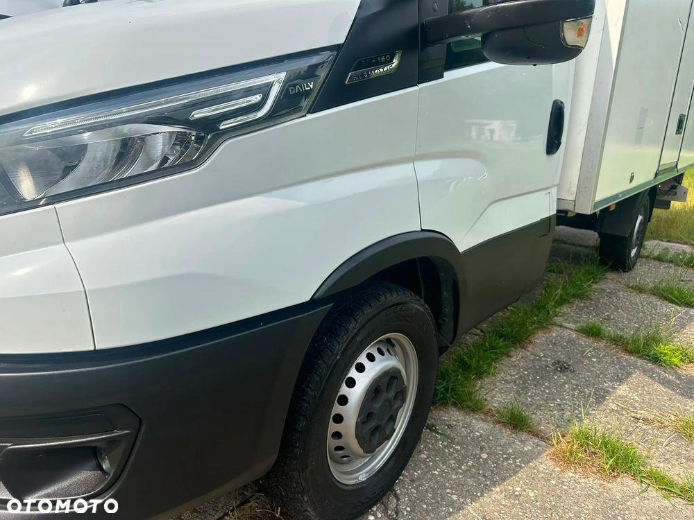Iveco Daily 35-160 KONTENER+WINDA (udźwig 750kg) 2.3 diesel 156 kM automat 2021 DRZWI W KONTENERZE Z OBU STRON, WEBASTO, KAMERA COFANIA! - 15