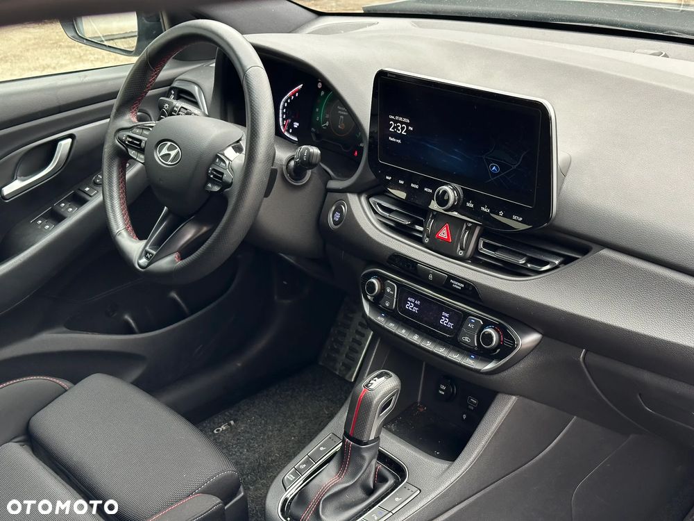 Hyundai i30 1.5 T-GDI 48V-Hybrid DCT N-Line - 16