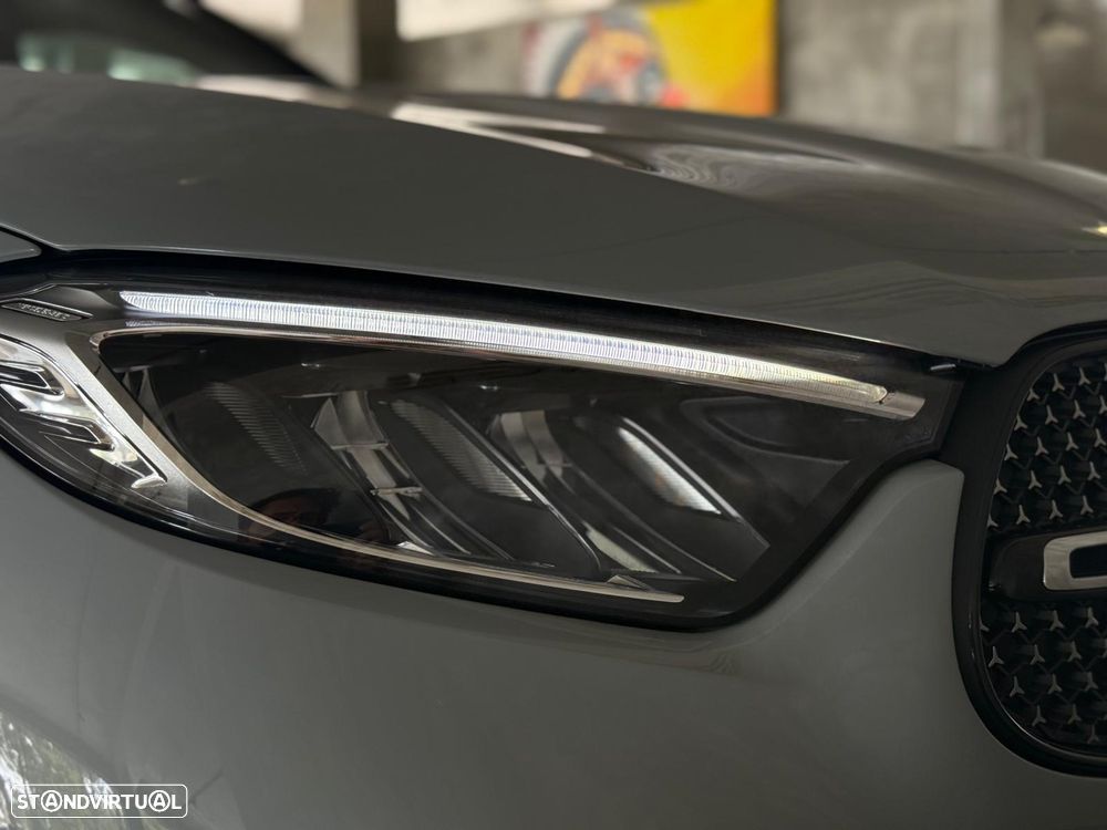 Mercedes-Benz GLC 300 de Coupe 4Matic - 24
