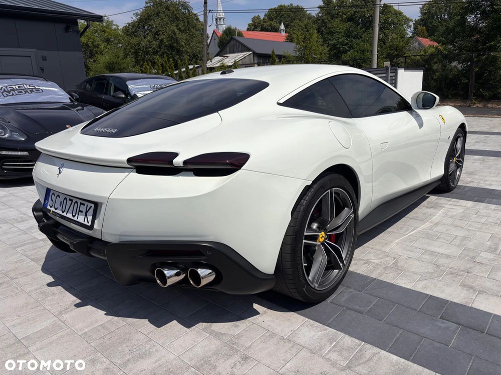 Ferrari Roma - 9