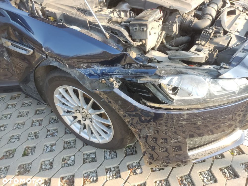 Jaguar XF E-Performance Prestige - 4