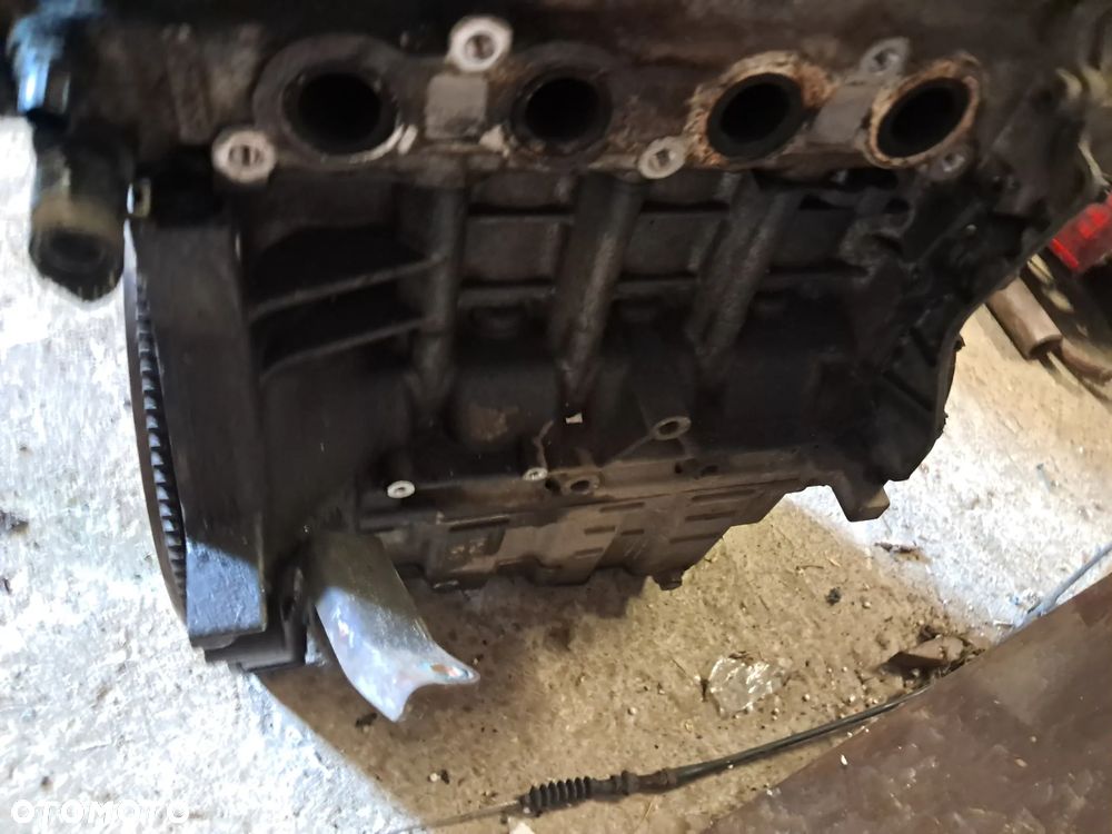 Honda City 1.5 Benzyna Silnik słupek - 4