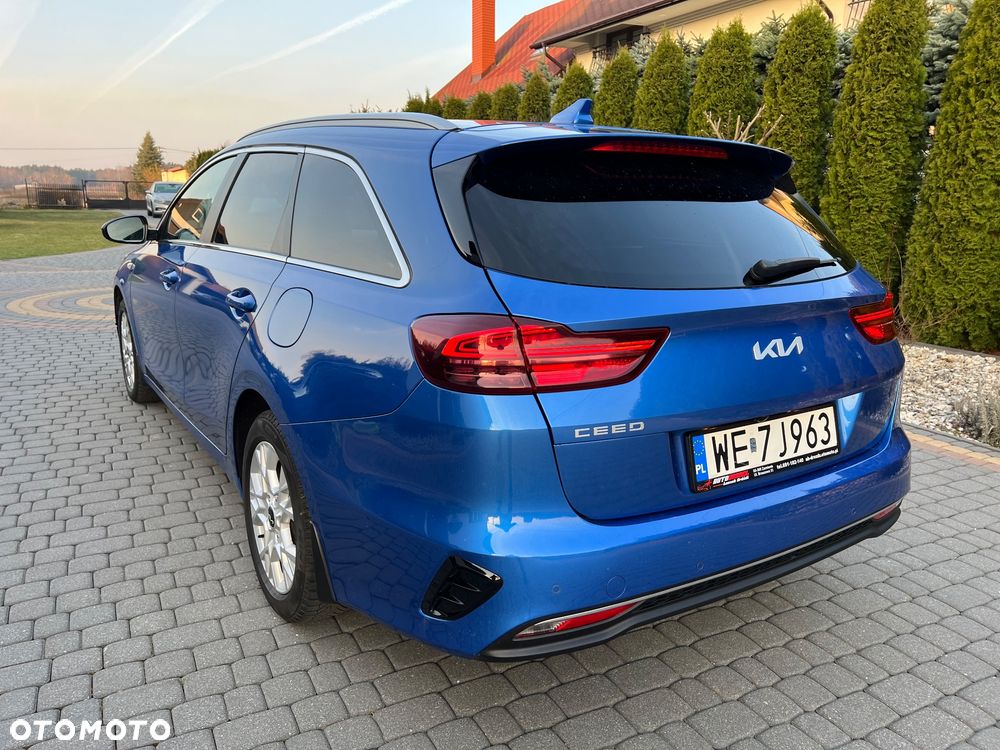 Kia Ceed - 9