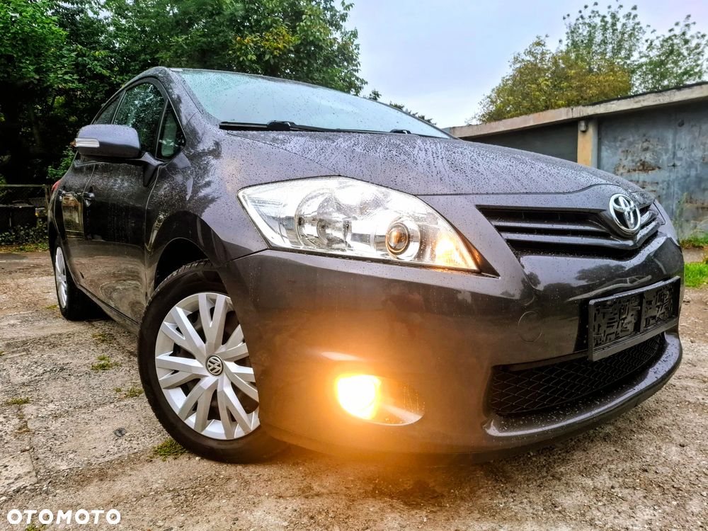 Toyota Auris - 8