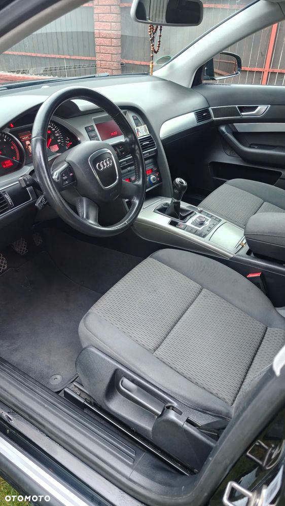 Audi A6 Avant 2.7 TDI DPF - 12