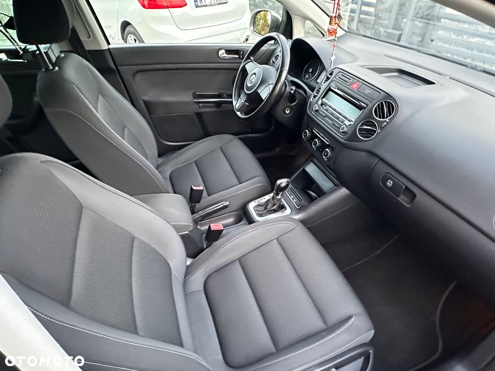 Volkswagen Golf Plus 1.6 TDI DPF DSG Team - 24