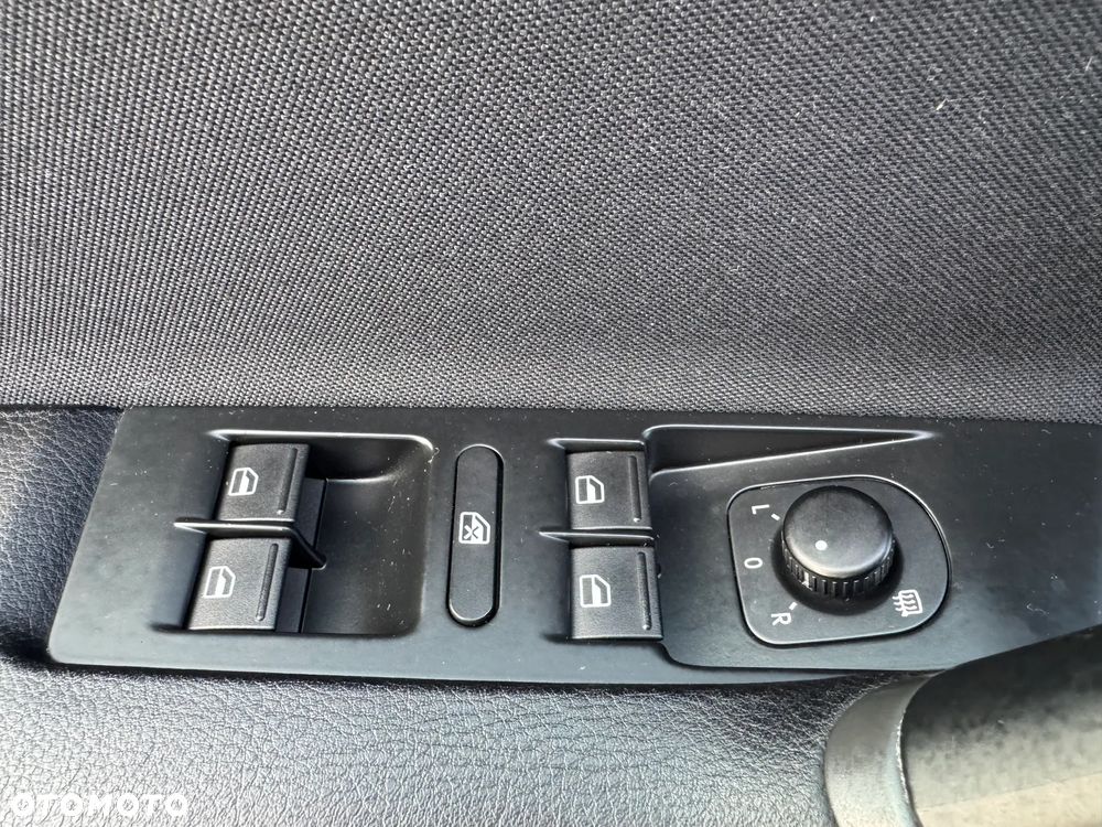 Volkswagen Passat Variant ver-variant-2-0-tdi-bluemotion-technology-highline - 12