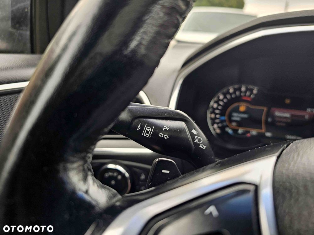 Ford Edge 2.0 TDCi Twin-Turbo 4WD Titanium - 26