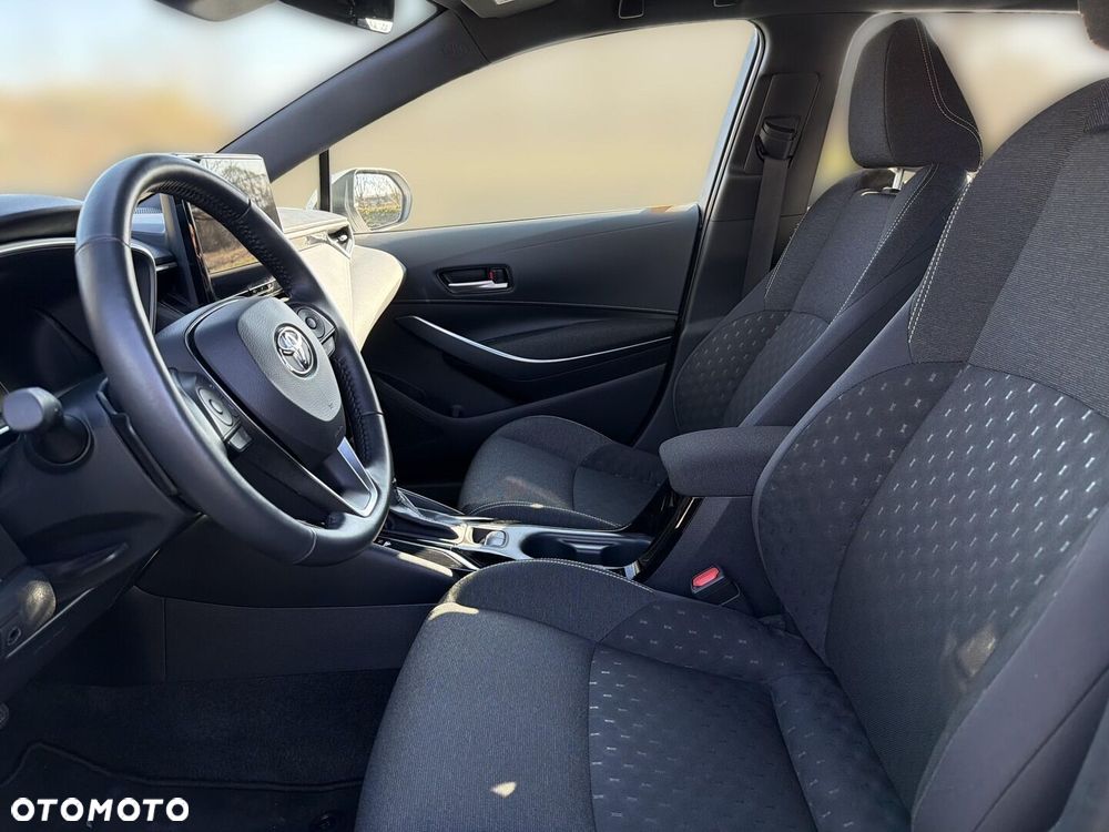 Toyota Corolla 2.0 Hybrid Comfort - 15