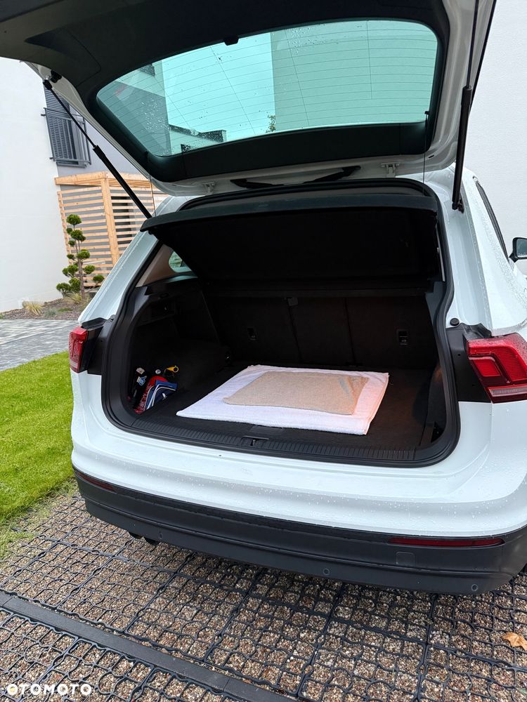Volkswagen Tiguan - 5