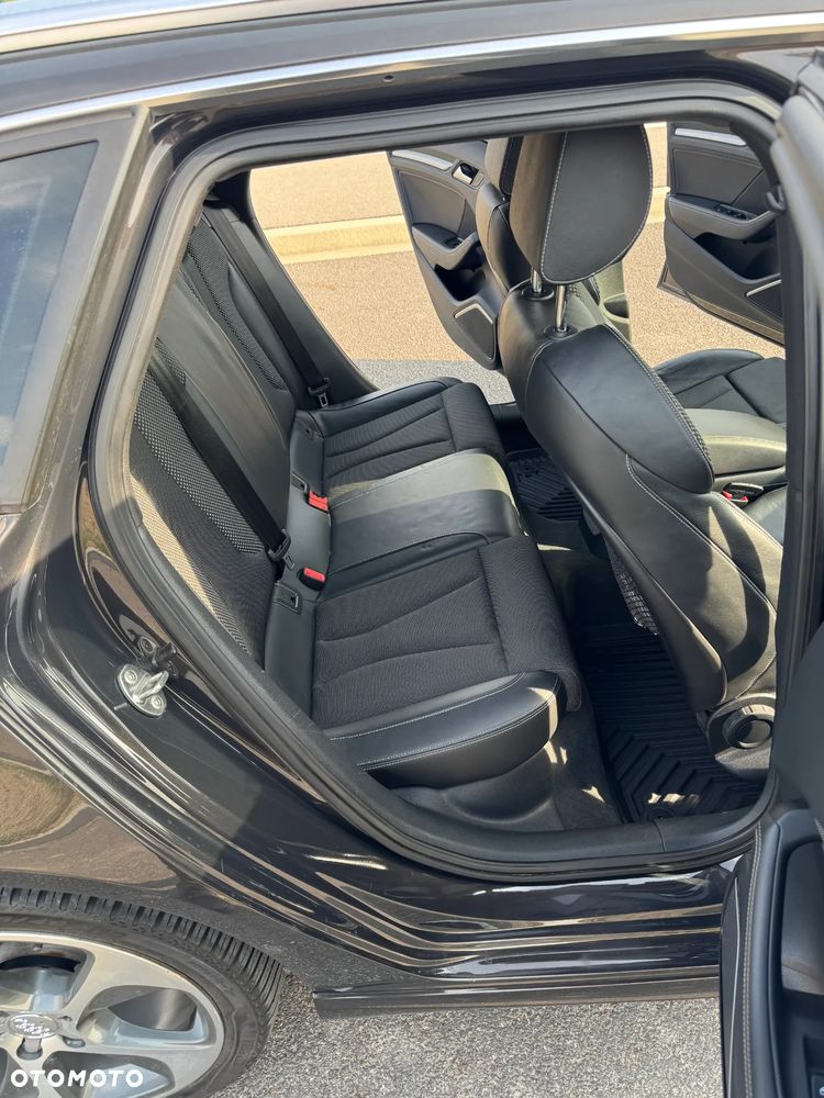 Audi A3 Sportback 2.0 TDI (clean diesel) quattro S line Sportpaket - 22