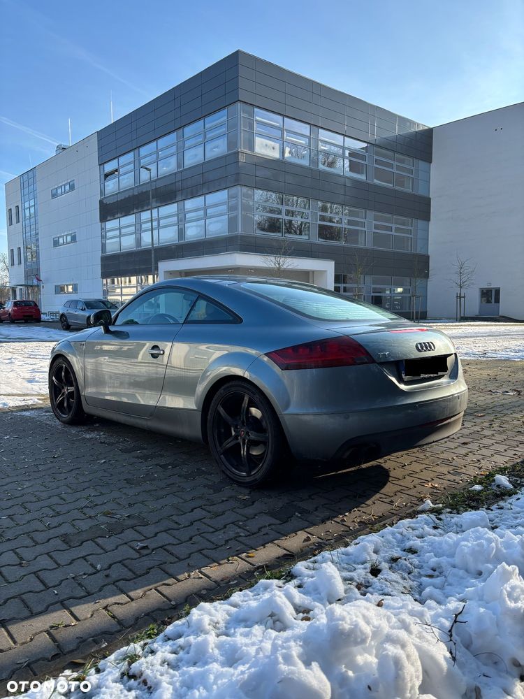 Audi TT Coupé - 5