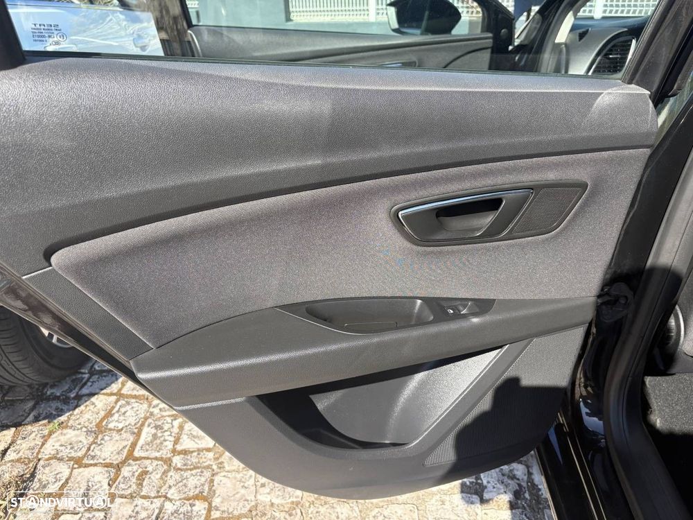 SEAT Leon ST 1.6 TDI Style Ecomotive - 11
