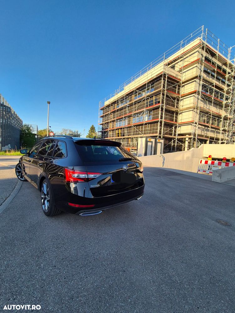 Skoda Superb 2.0 TDI DSG Sportline - 3