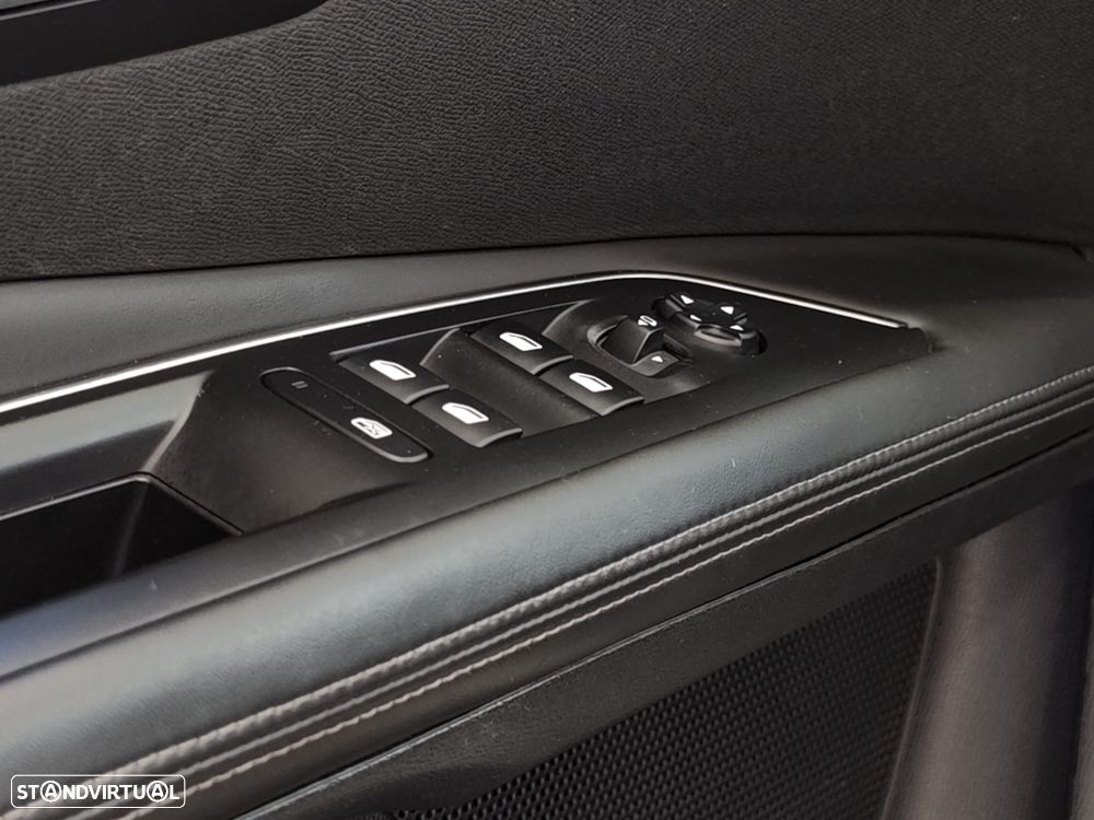 Peugeot 3008 PureTech 130 Stop & Start Allure - 25