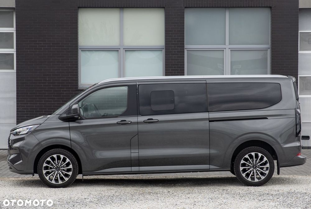 Ford Tourneo Custom - 7