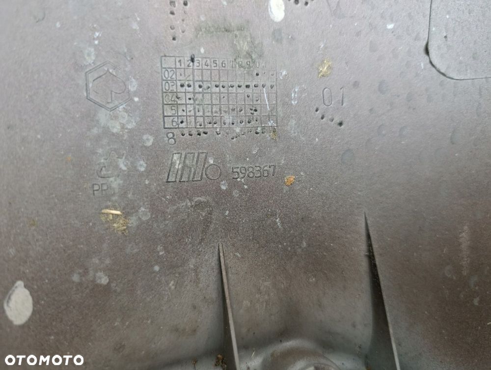 PIAGGIO VESPA GTS BŁOTNIK PRZÓD - 8