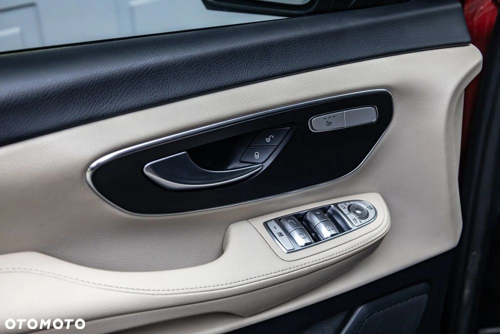 Mercedes-Benz V 300 4Matic Marco Polo - 32