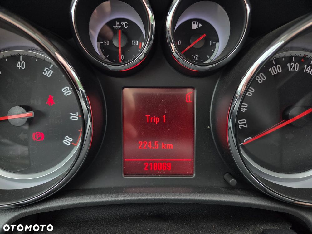 Opel Astra 1.6 T Sport - 18