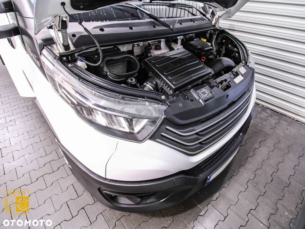Iveco DAILY CHŁODNIA + MROŹNIA + AGREGAT x 2 + AUTOMAT - 11