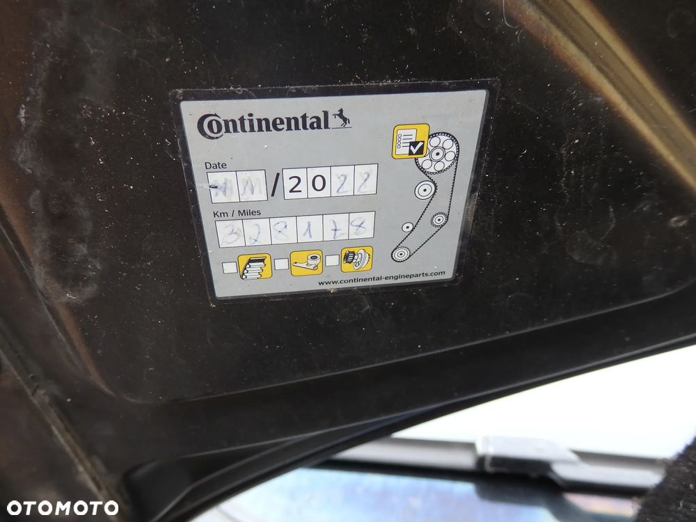 Volkswagen Passat 2.0 TDI Comfortline CityLine - 29