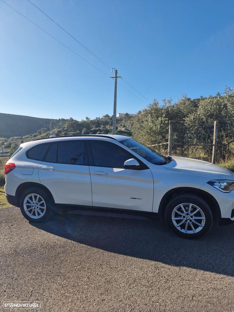 BMW X1 16 d sDrive Advantage - 4