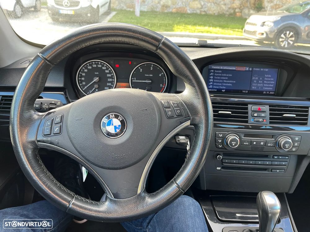 BMW 320 d Coupe Active Auto - 5