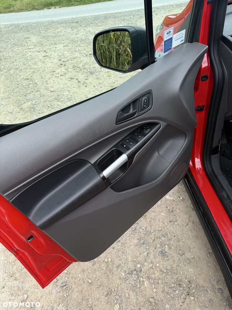 Ford Transit Connect - 6