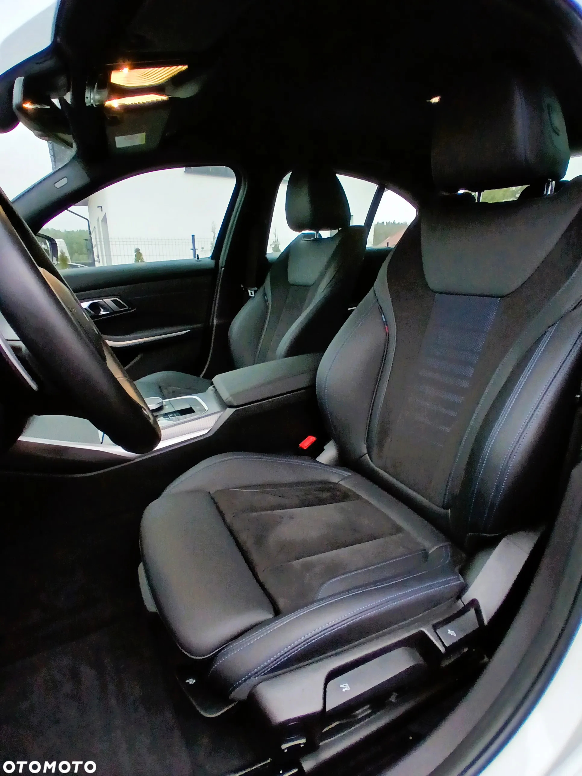 BMW Seria 3 330i M Sport sport - 14