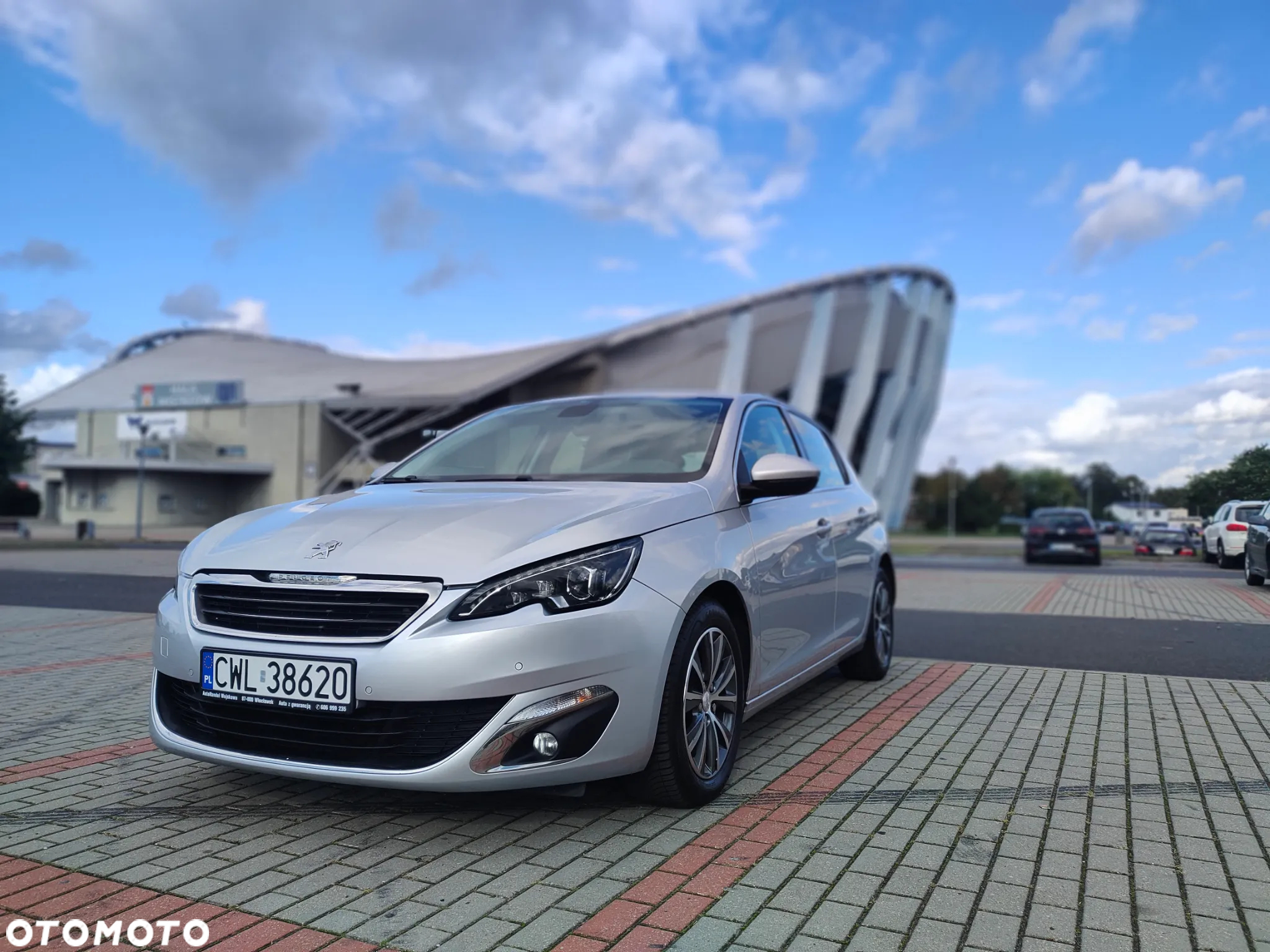 Peugeot 308 BlueHDi FAP 150 EAT6 Stop&Start Allure - 24