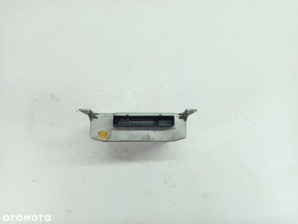 WZMACNIACZ AUDIO NAGŁOŚNIENIA VW BEETLE 5C FENDER 3T0035456B - 5
