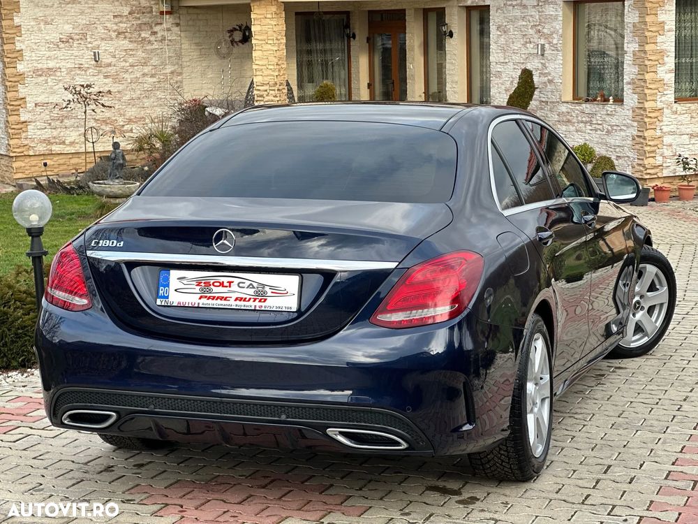 Mercedes-Benz C - 4