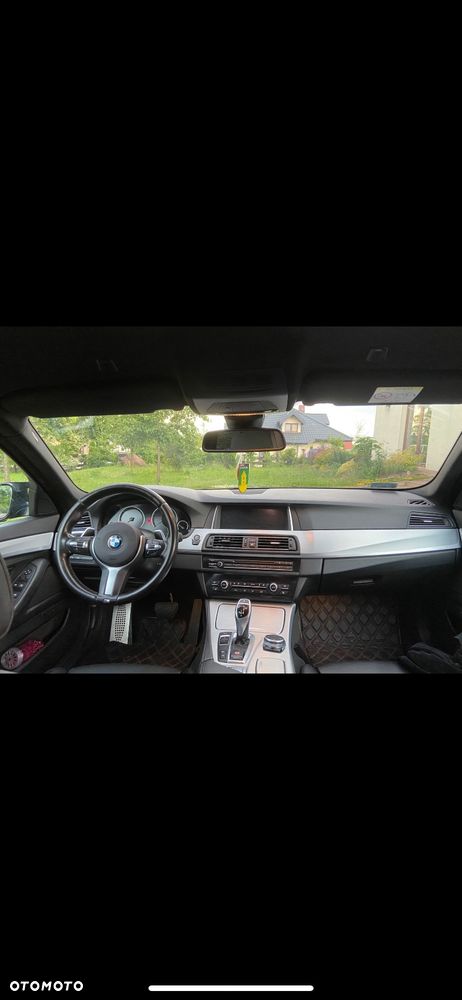 BMW Seria 5 530d xDrive - 10