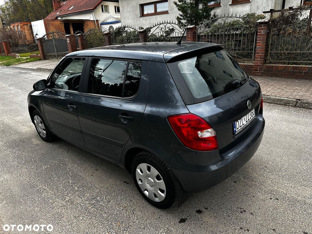 Skoda Fabia - 11