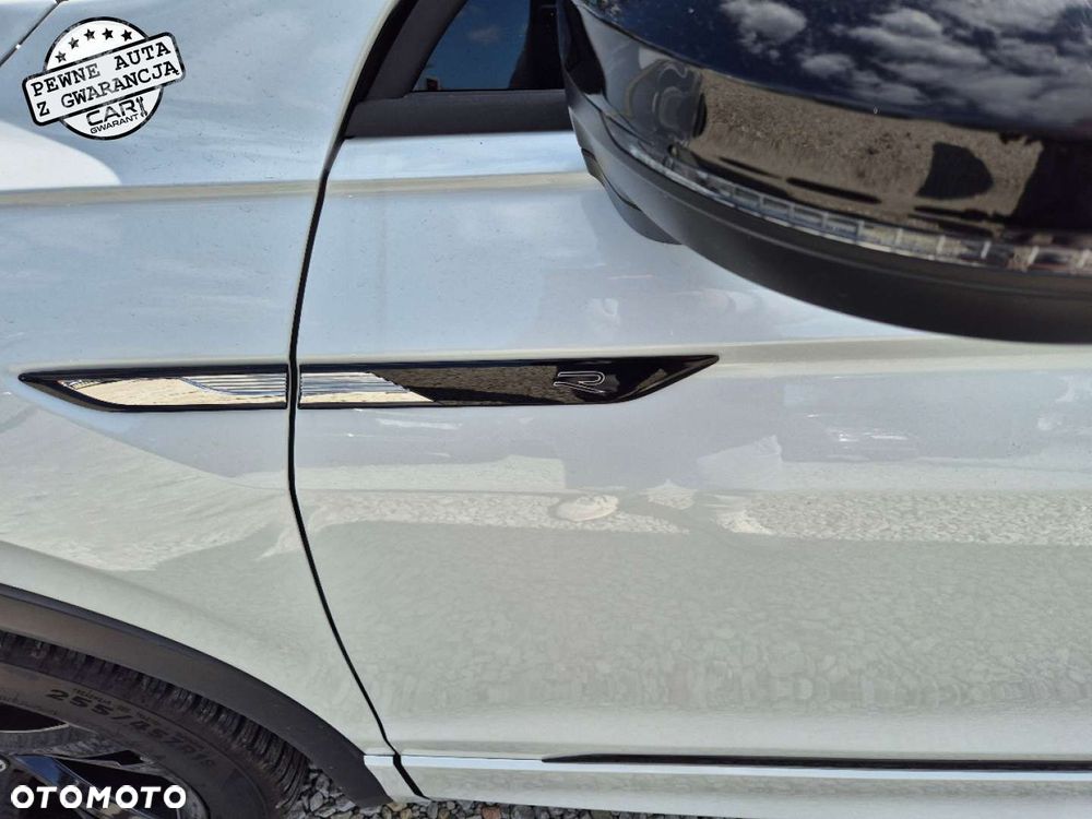 Volkswagen Tiguan - 11