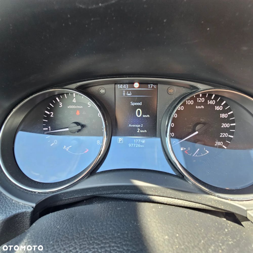 Nissan Qashqai - 8