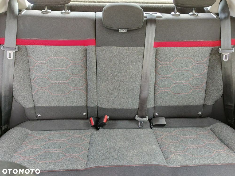 Citroën C3 1.2 PureTech GPF Shine - 14