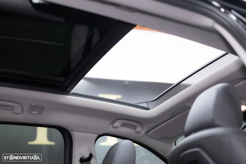 BMW X1 25 e xDrive Line Sport - 24