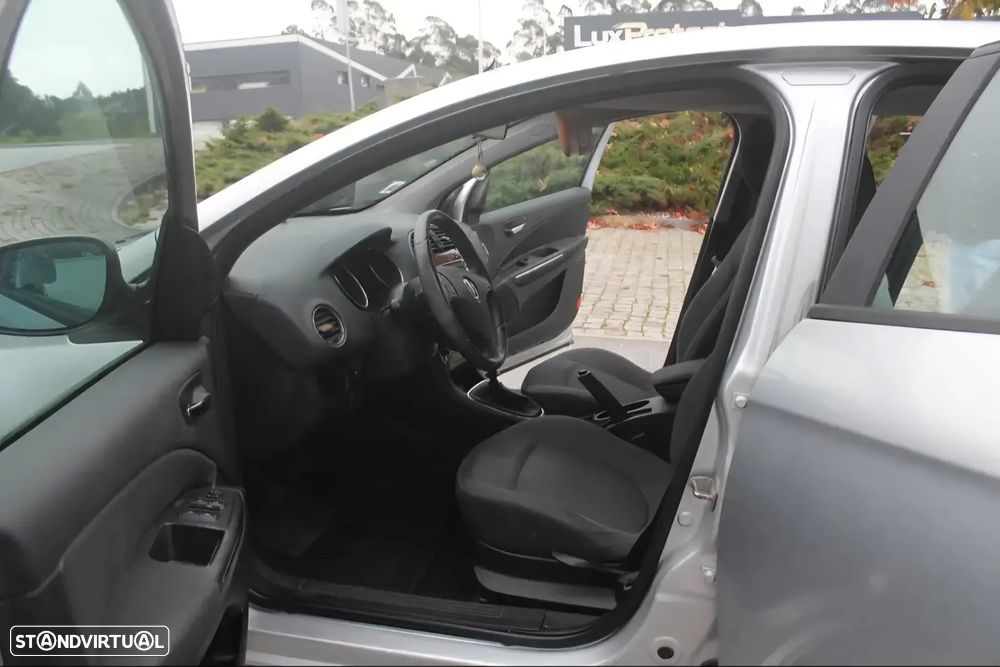 Fiat Bravo 1.4 16V Dynamic GPL - 11