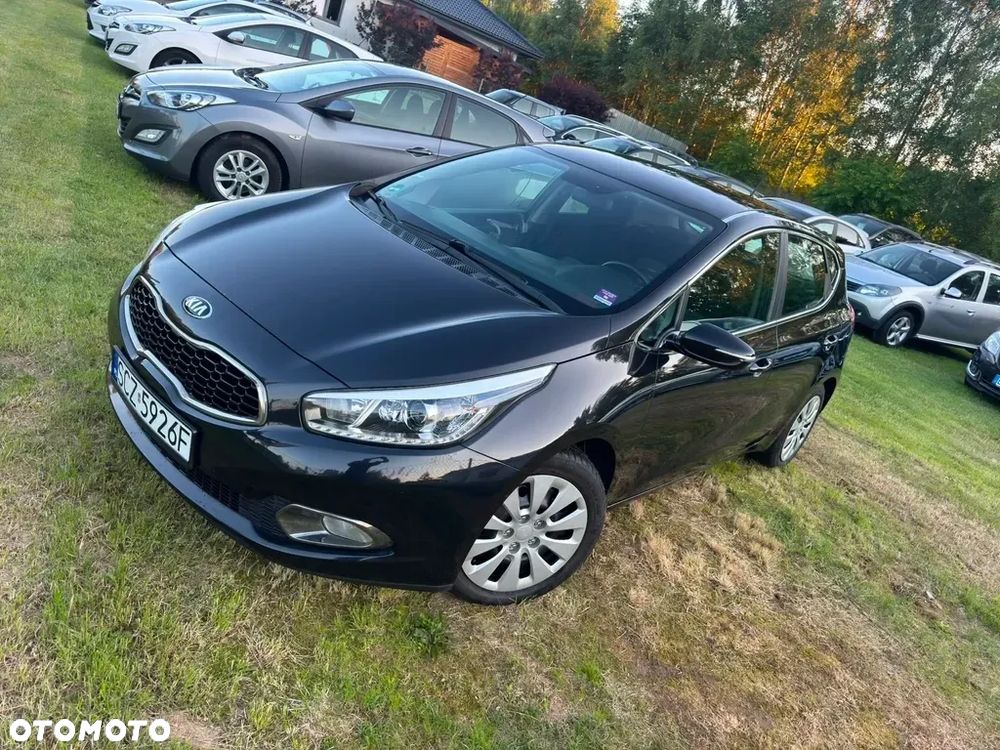 Kia Ceed 1.4 CVVT Dream Team Edition - 21
