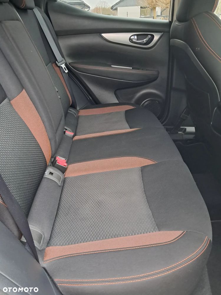 Nissan Qashqai 1.3 DIG-T N-Motion - 12