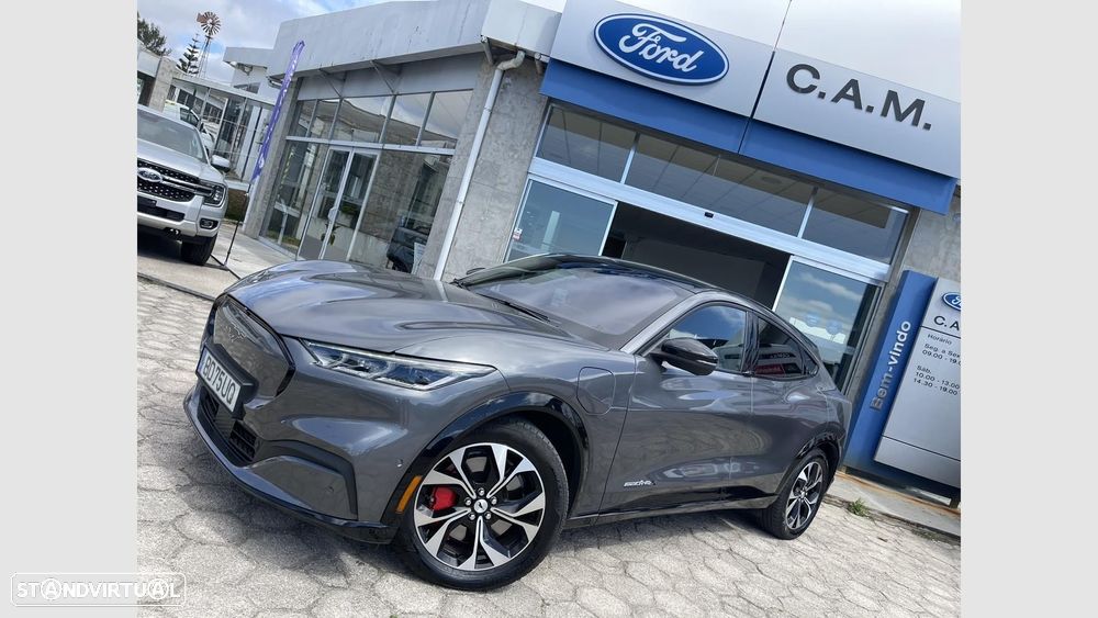 Ford Mustang Mach-E Alargada AWD - 4