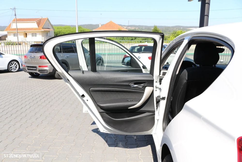 BMW 116 d Advantage - 21