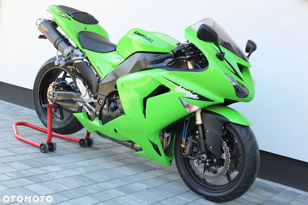 Kawasaki ZXR - 4